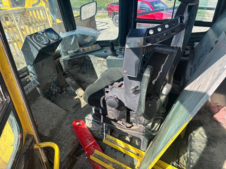 2015-bomag-bc572-1172-image-46