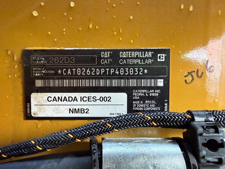 2024-caterpillar-262d3-image-27