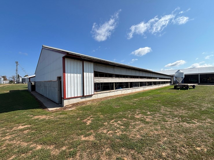 #60000-•-29.92-acre-farm-with-home,-barns-&-outbuildings-image-117