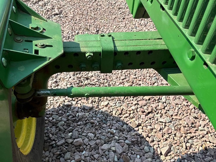 1979-john-deere-4440-image-26