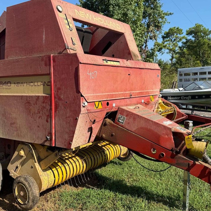 1993 NEW HOLLAND 640
