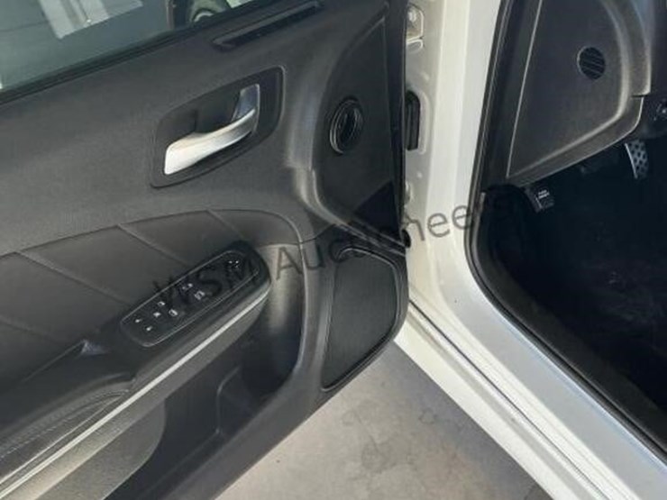 2020-dodge-charger-sdn-image-20