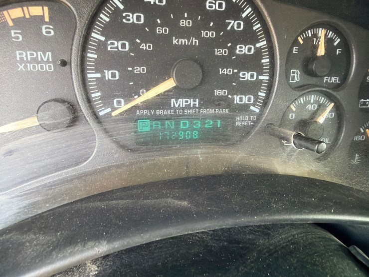2001-chevrolet-k3500-image-51
