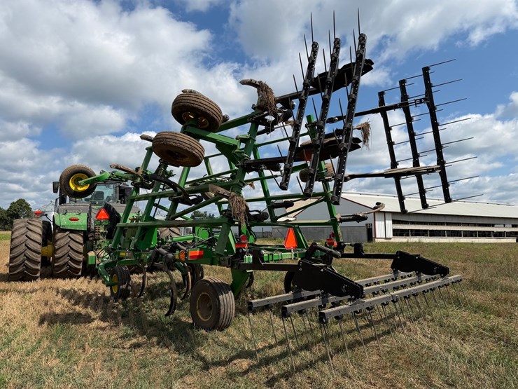 john-deere-2430-image-5