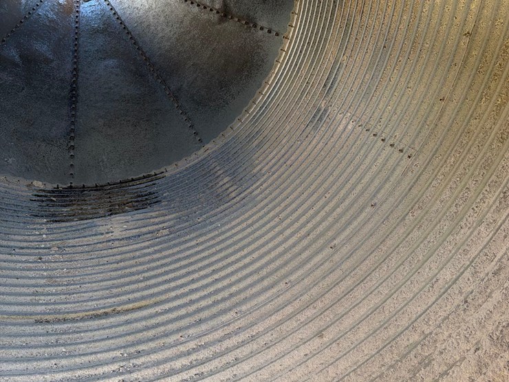 hog-slat-15-ton-bulk-bin-image-4