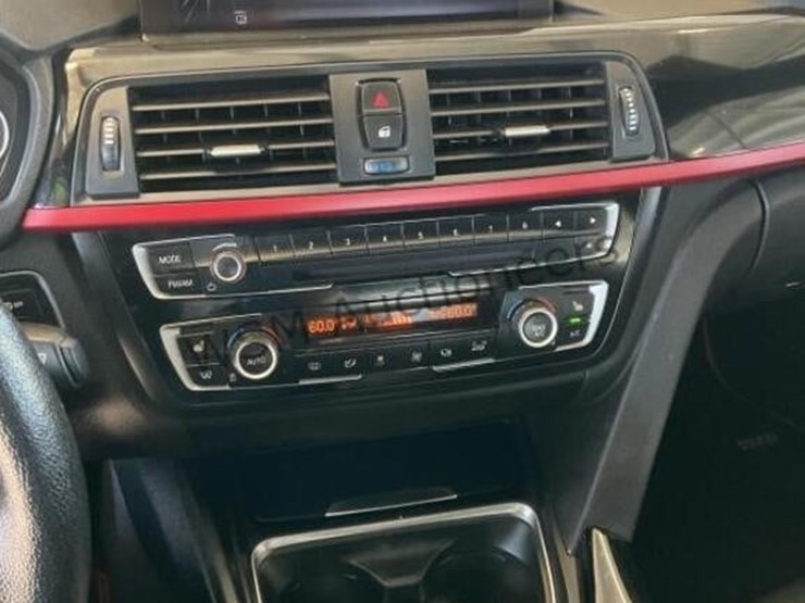 2015-bmw-435i-sdn-image-18