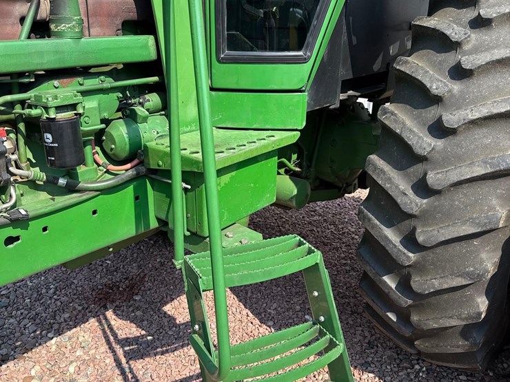 1979-john-deere-4440-image-28