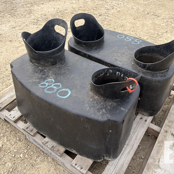 LIVESTOCK WATERER