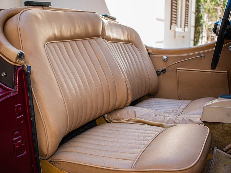 #107-•-1952-jaguar-xk120-image-9