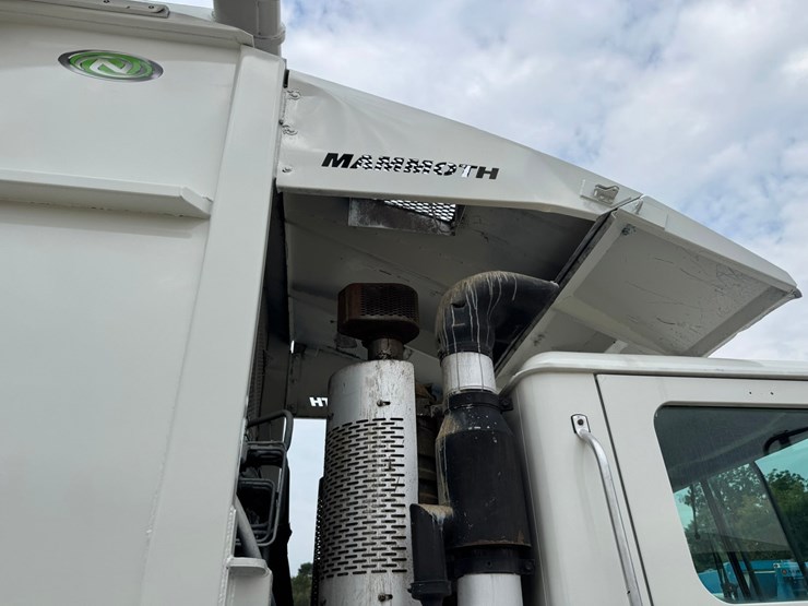 2016-mack-mru613-image-38