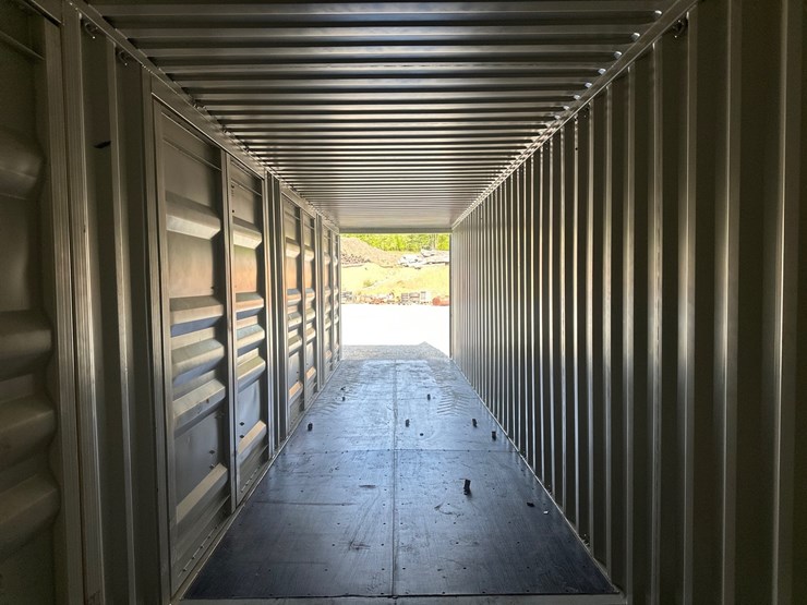 #5306-•-approx-40'-(5)-door-one-trip-shipping-container-image-11