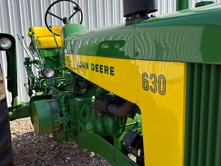 john-deere-630-image-12