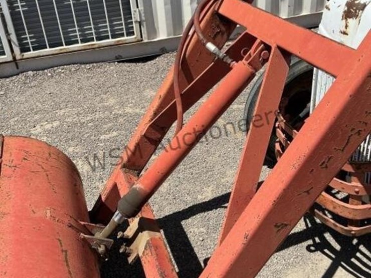 ford-8n-image-13