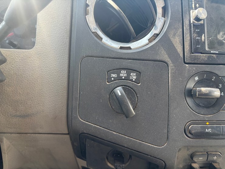 2009-ford-f350-image-49
