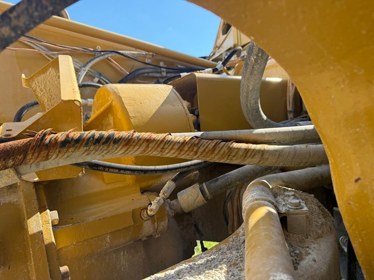 caterpillar-785b-image-59