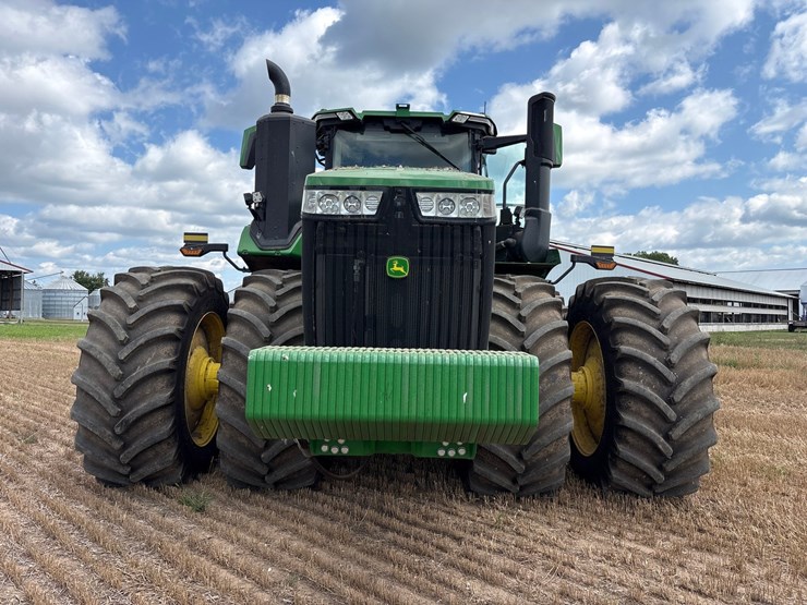 2022-john-deere-640-image-8