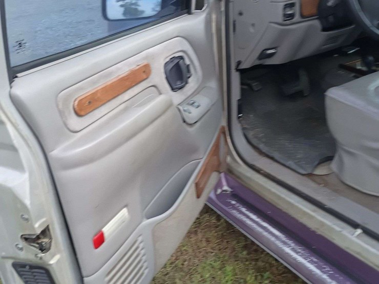 1995-chevrolet-k1500-image-9
