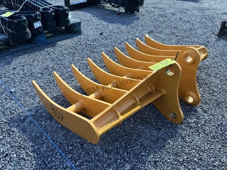caterpillar-305-image-2