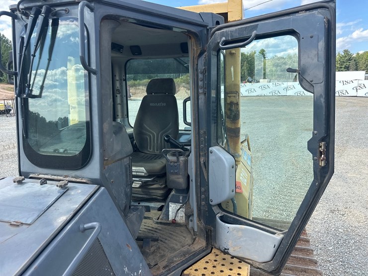 #61443-•-komatsu-61px-15-dozer-image-32