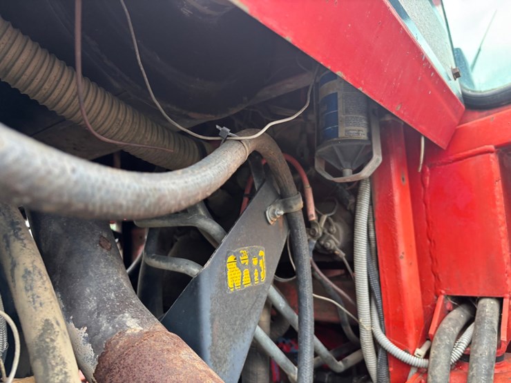 1983-massey-ferguson-4900-image-45