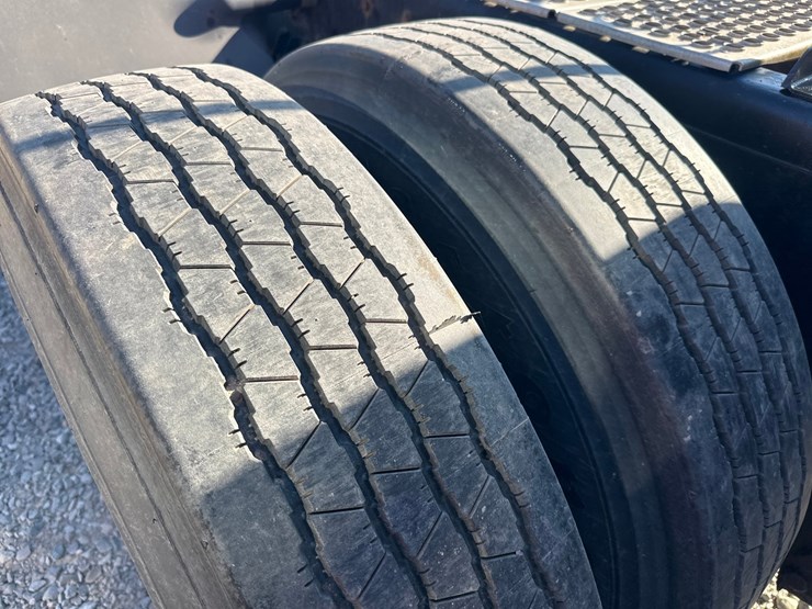 1988-kenworth-t800-image-84