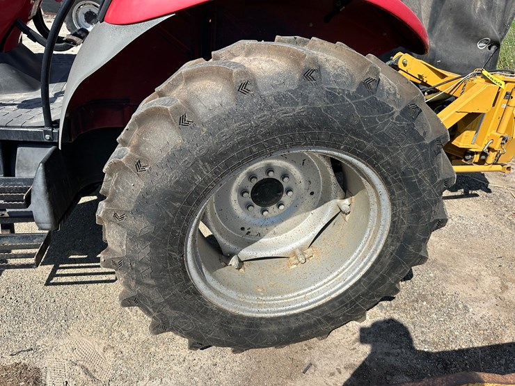 #2867-•-2008-case-jx60-4x4-tractor-image-38