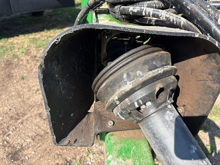 john-deere-635-image-9