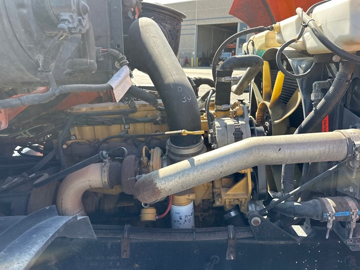 2000-caterpillar-3126-image-24