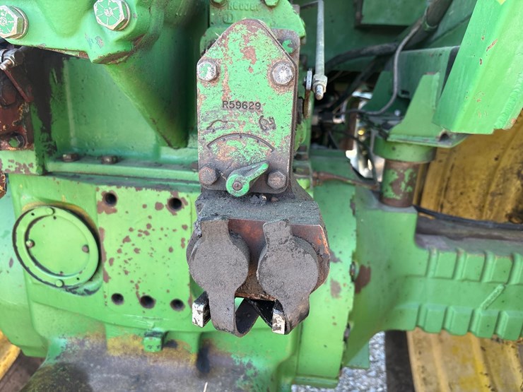 john-deere-4640-image-37