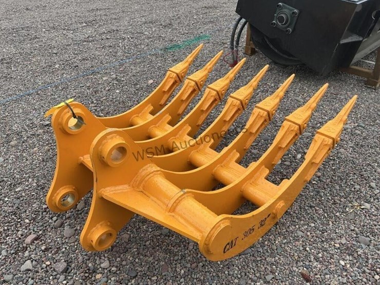 caterpillar-305-image-3