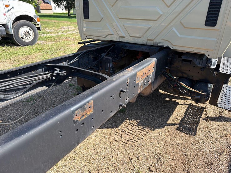 2003-international-durastar-4400-image-25