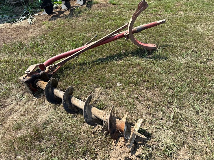 3pt-post-hole-digger-image-4
