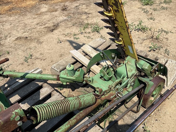 john-deere-350-image-4