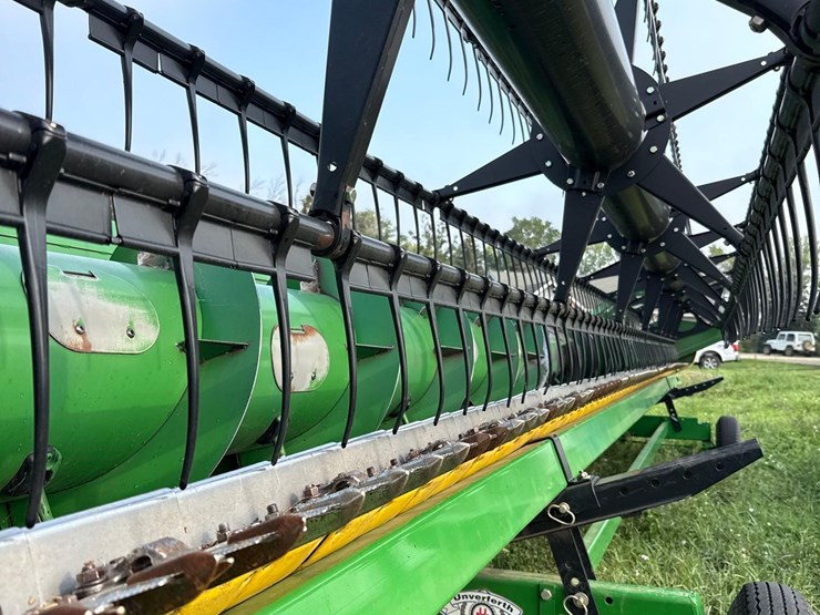 2009-john-deere-635f-image-9
