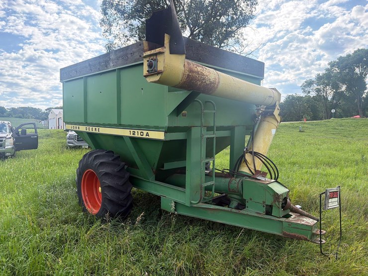 john-deere-1210a-image-2