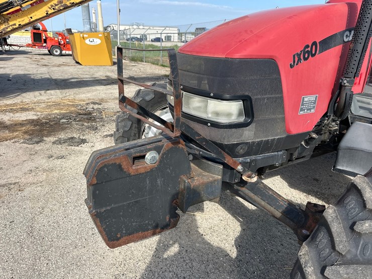 #2858-•-2008-case-jx60-4x4-tractor-image-9