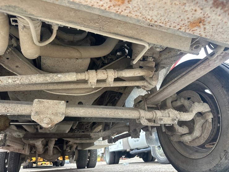 2001-ford-f450-image-42