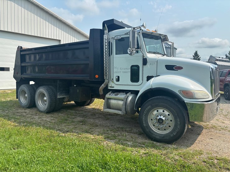 #2289-•-2006-peterbilt-tandem-axle-dump-truck-image-5