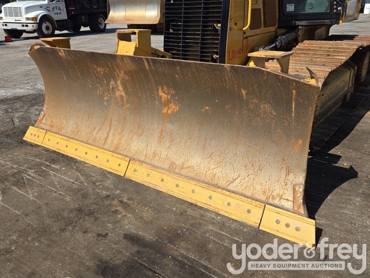 2019-caterpillar-d5k2-lgp-image-16