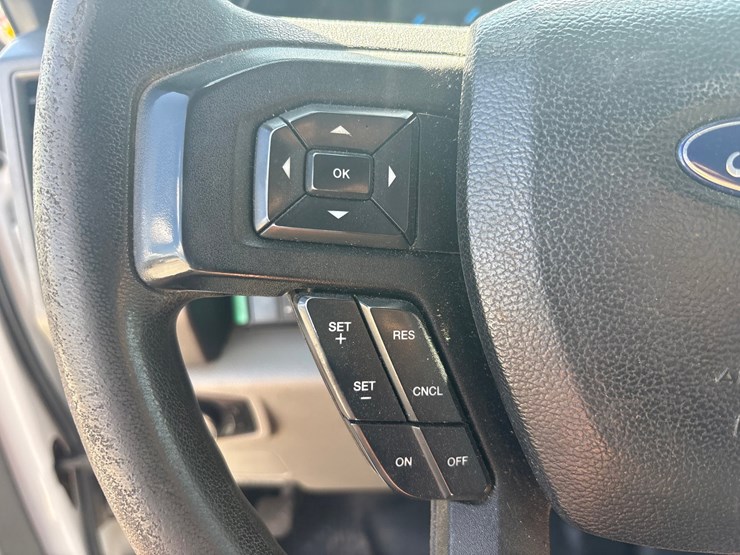 2017-ford-f350-image-36