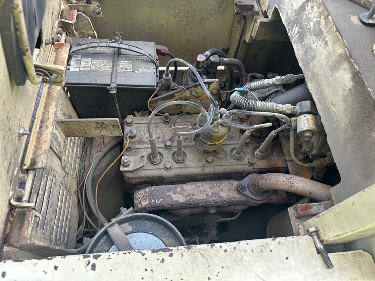 #3105-•-allis-chalmers-acc30-forklift-image-26