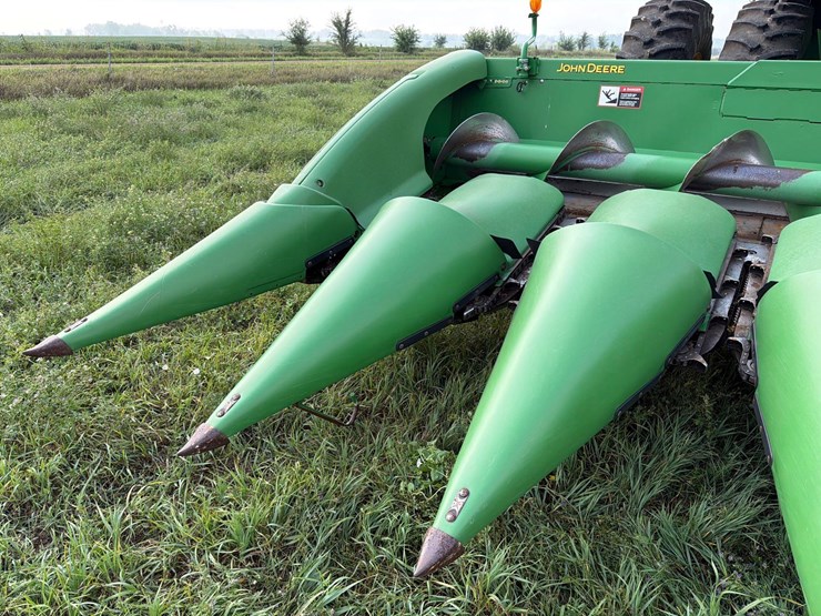 2009-john-deere-608c-image-64