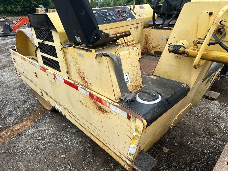 bomag-bw11as-image-25