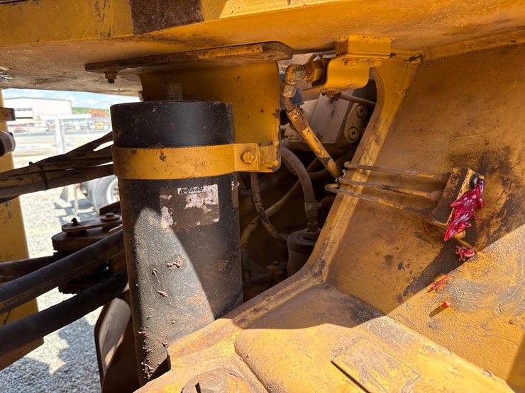 caterpillar-980g-image-69