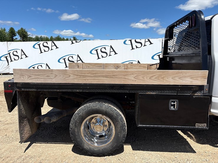 2019-ford-f350-image-17