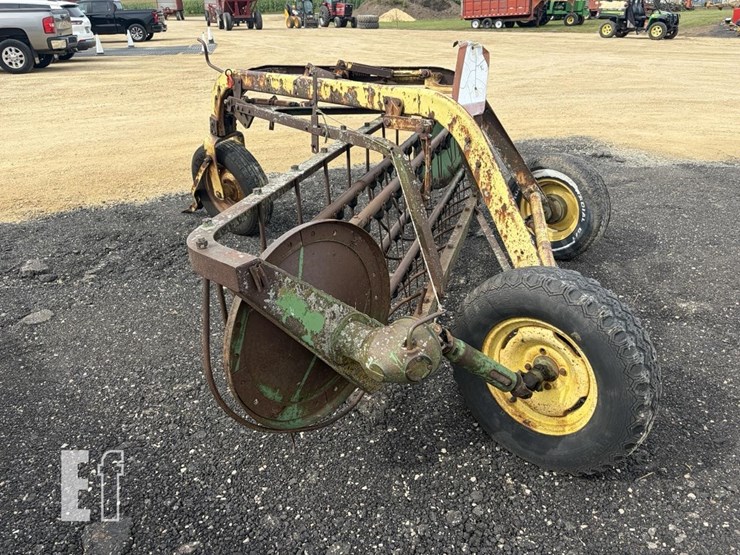 john-deere-640-image-2