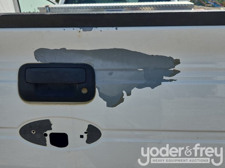 2010-ford-f150-image-22