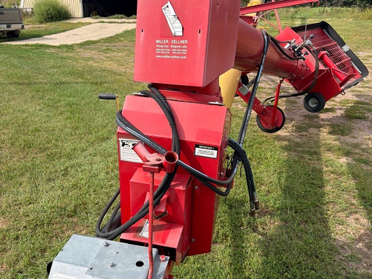 westfield-mk-100-81-grain-auger-image-23