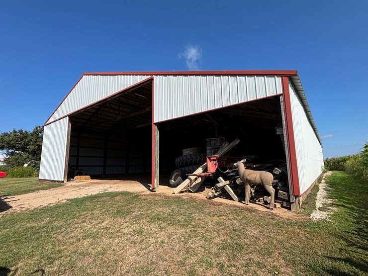 #60000-•-29.92-acre-farm-with-home,-barns-&-outbuildings-image-93