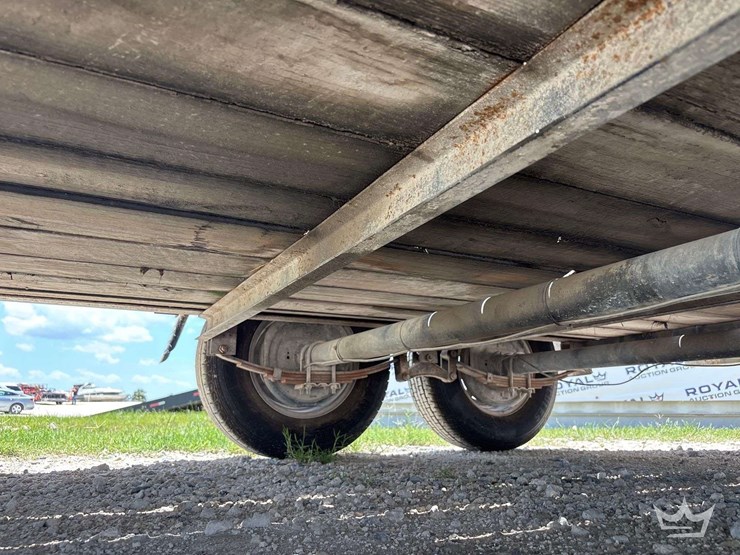 utility-flatbed-image-20